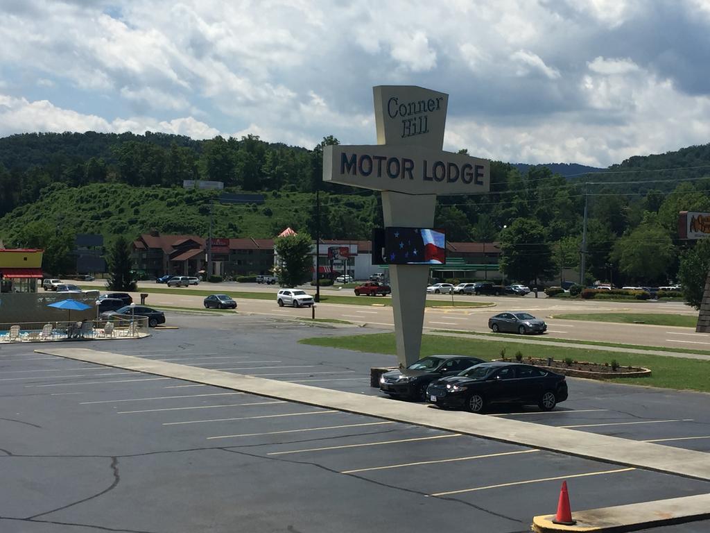 Conner Hill Motor Lodge Pigeon Forge Eksteriør billede