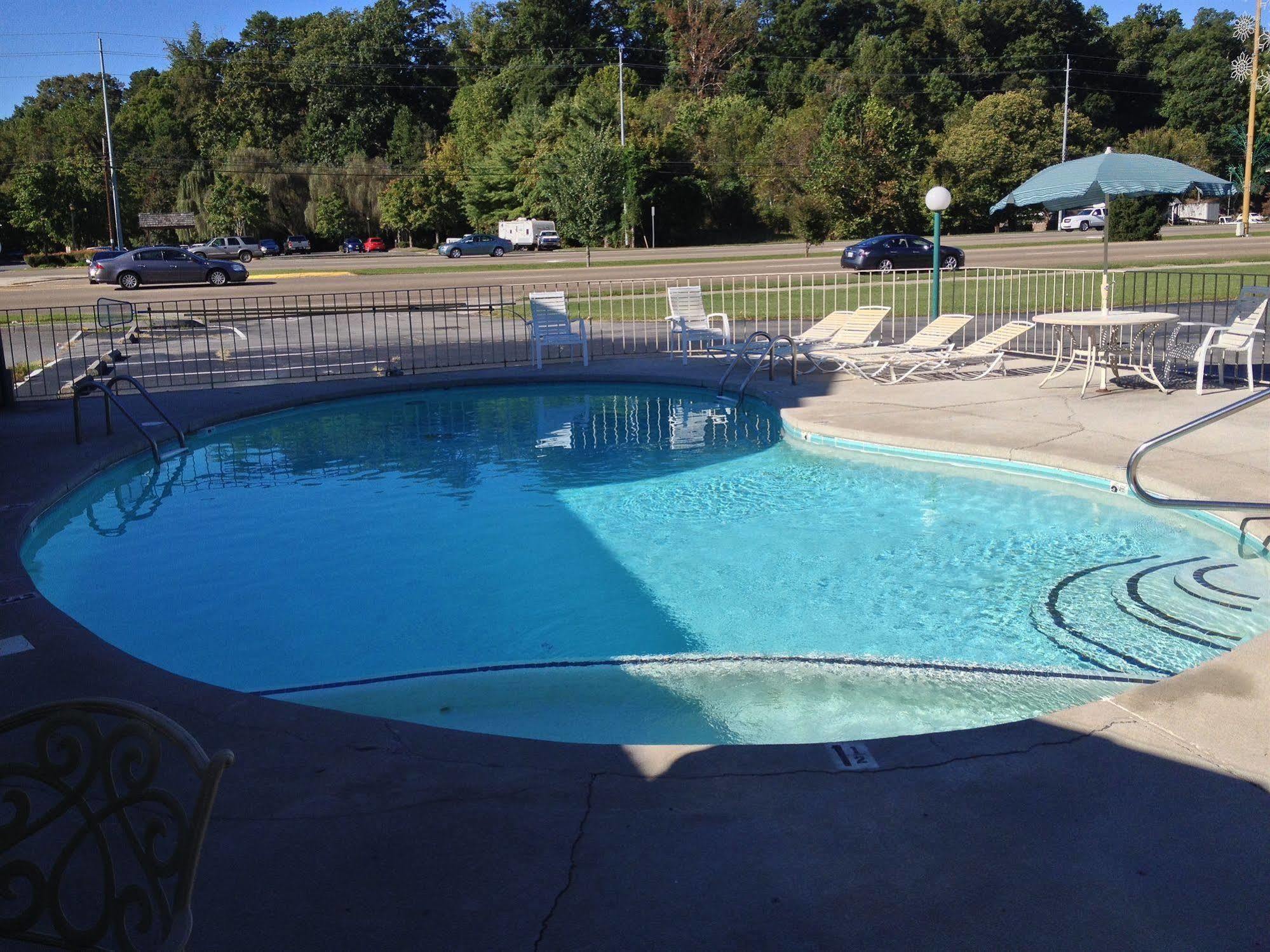 Conner Hill Motor Lodge Pigeon Forge Eksteriør billede